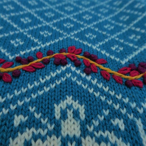 Norm Thompson Outfitters Fair Isle Sweater Embroidered Cotton Silver Metal Clasp - Picture 5 of 7